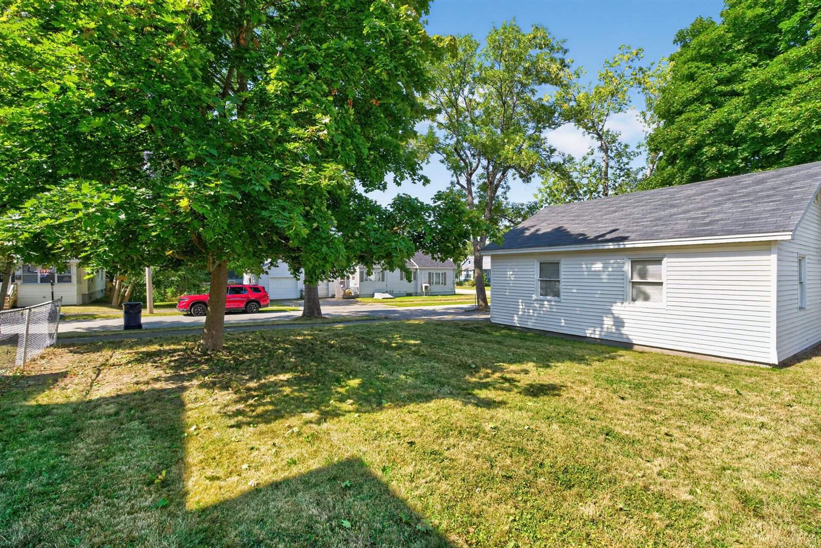 54 14th Street, Bangor, ME 04401