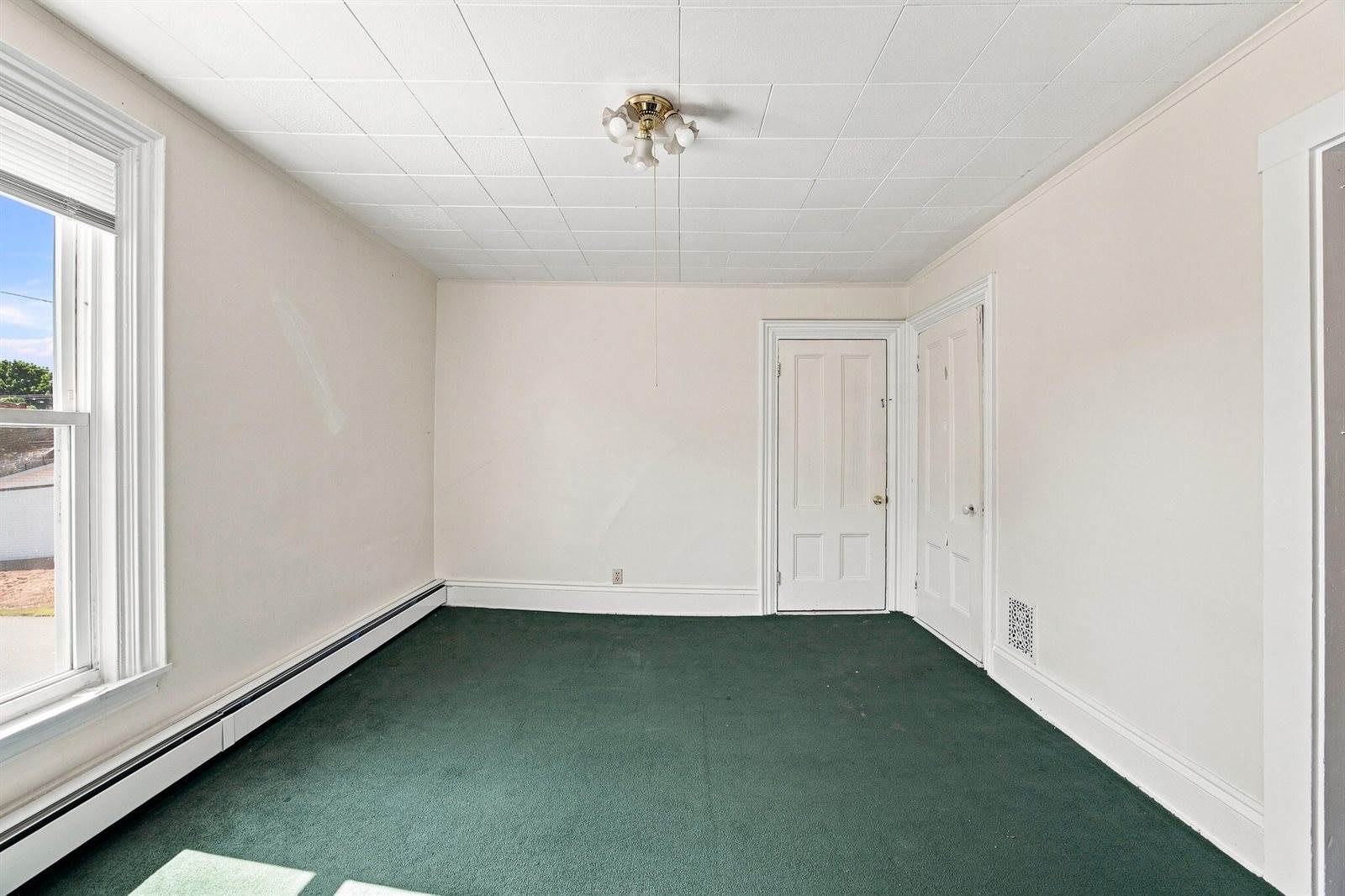 23 George Street, Bangor, ME 04401