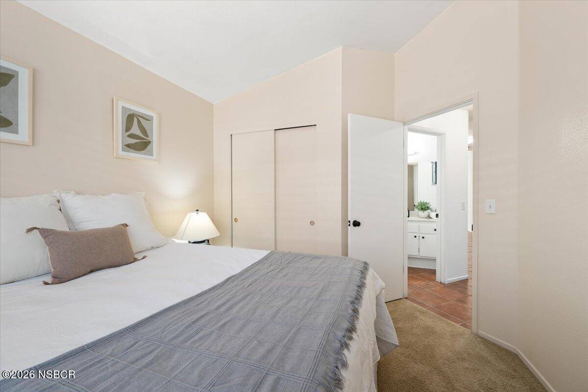2240 Hanover Way, Santa Maria, CA 93458