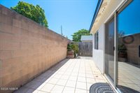 2240 Hanover Way, Santa Maria, CA 93458