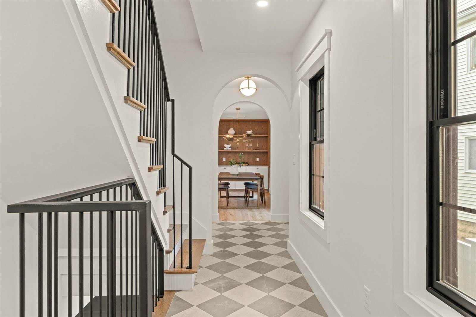 23 College Hill Rd, Somerville, MA 02144
