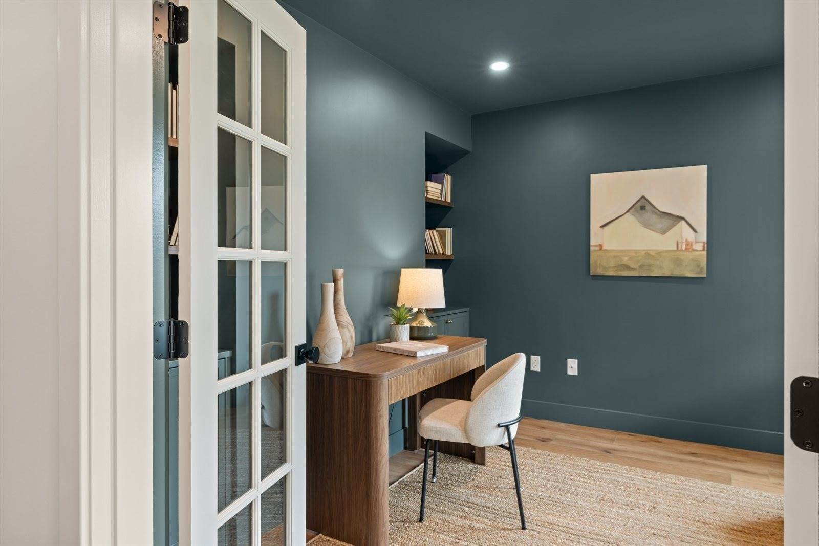 23 College Hill Rd, Somerville, MA 02144