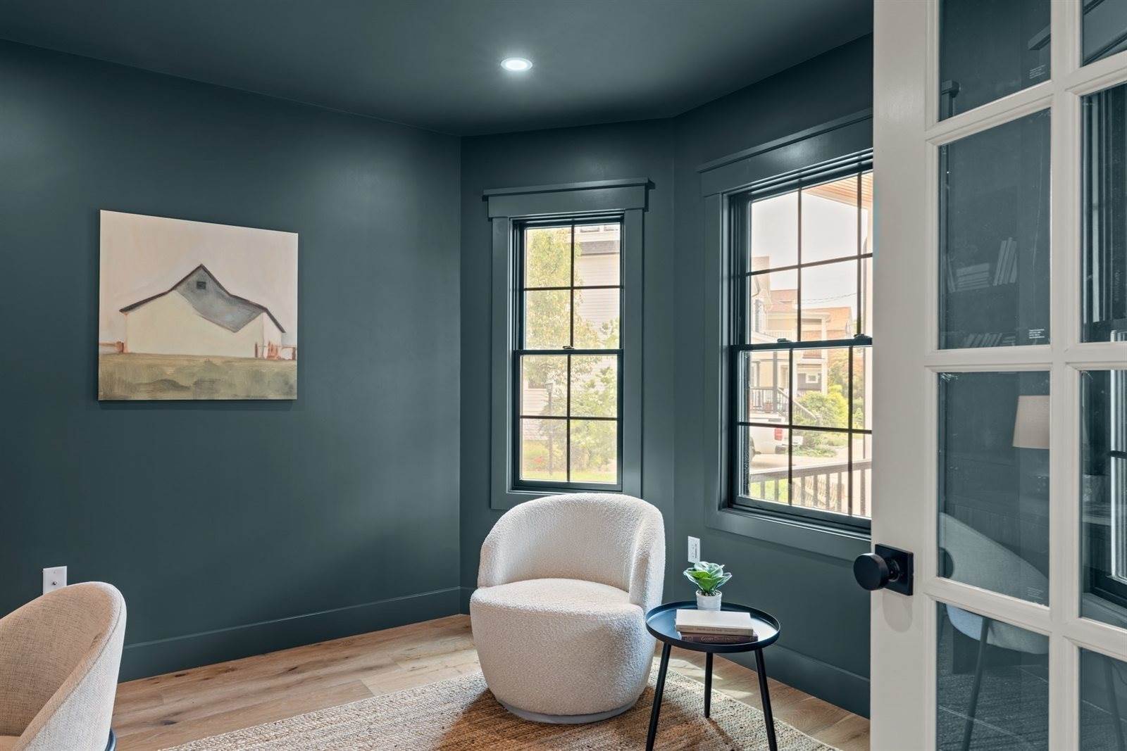 23 College Hill Rd, Somerville, MA 02144