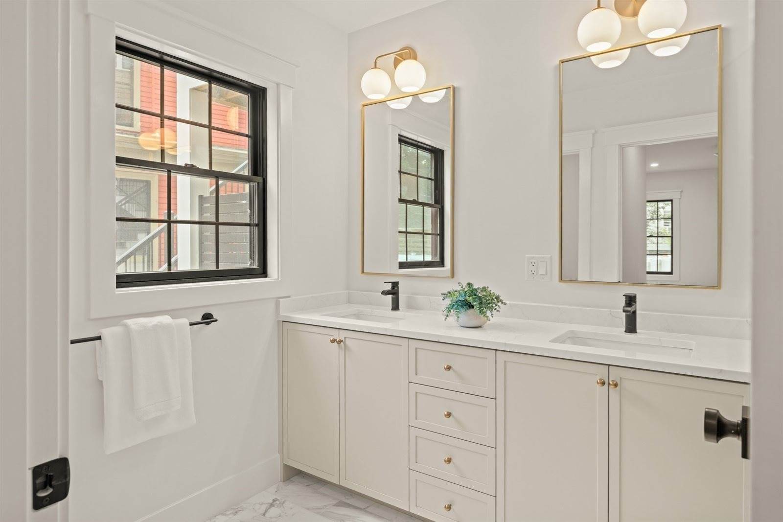 23 College Hill Rd, Somerville, MA 02144