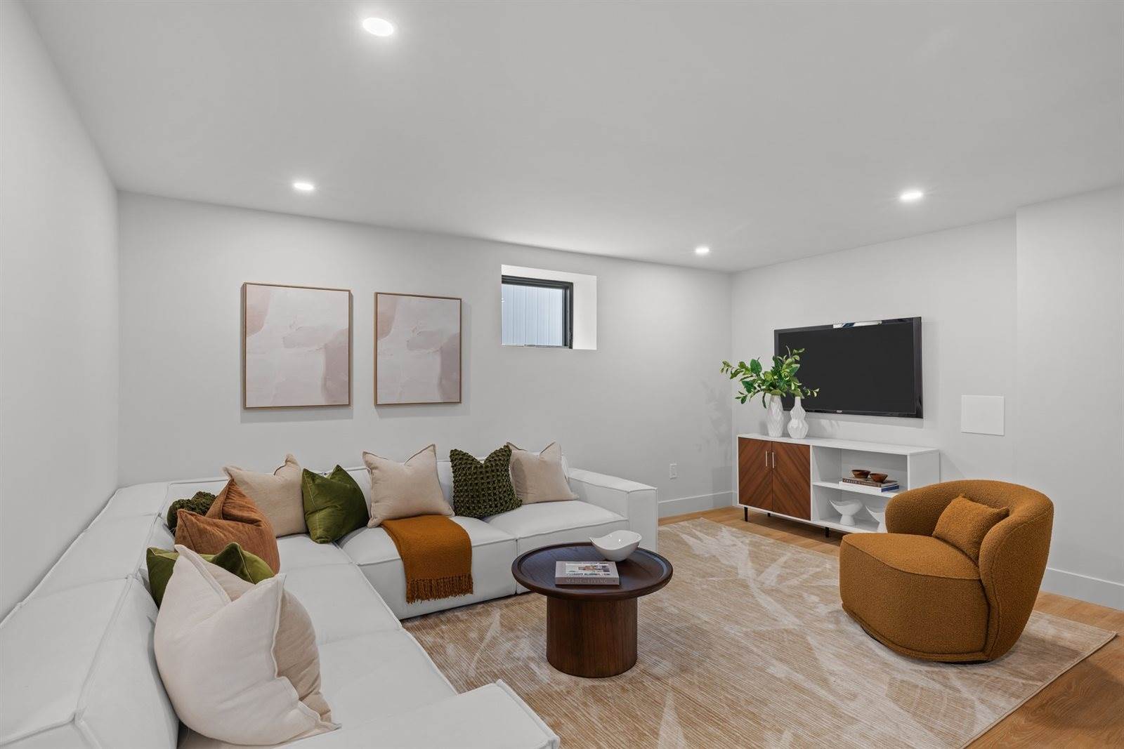 23 College Hill Rd, Somerville, MA 02144