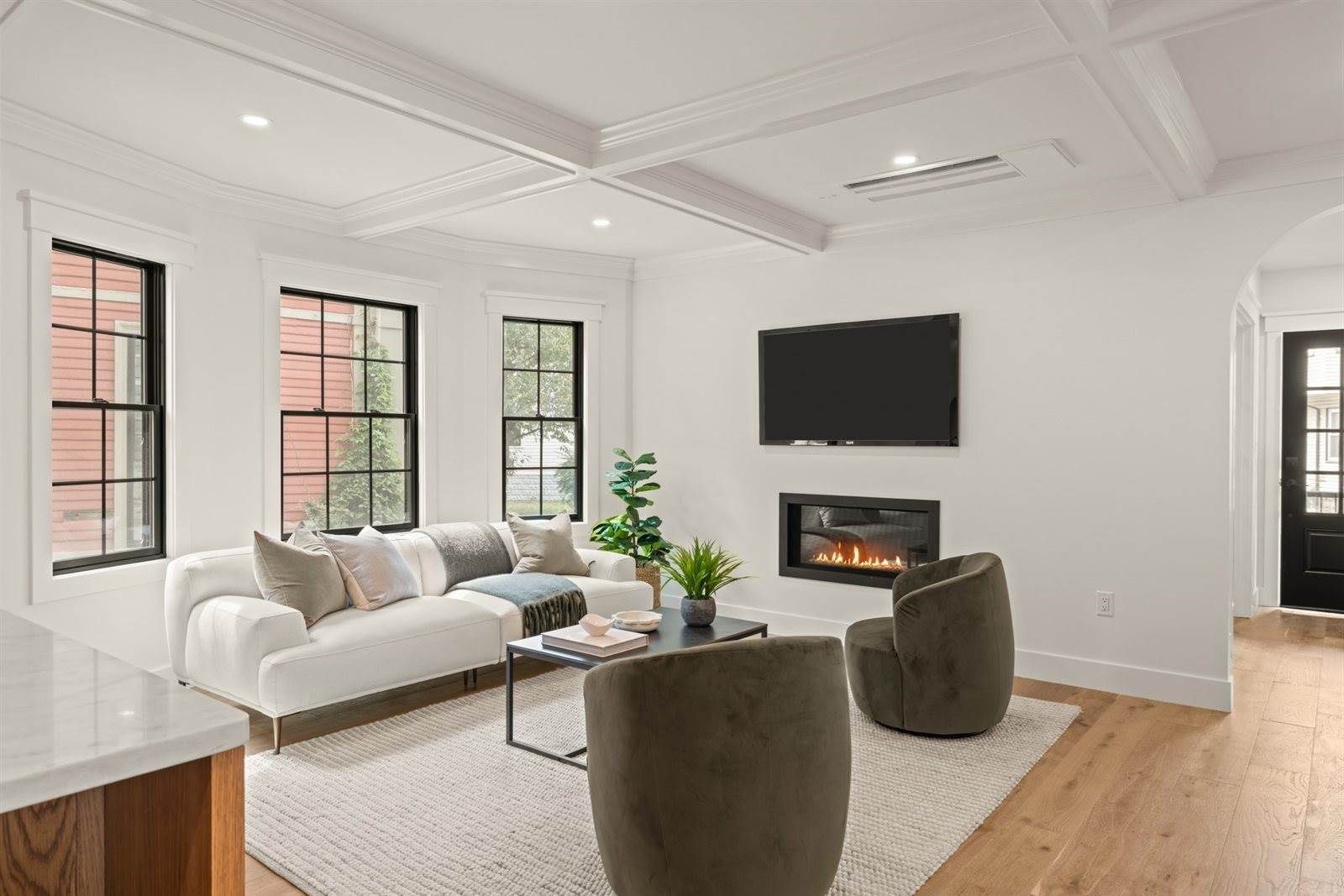 23 College Hill Rd, Somerville, MA 02144