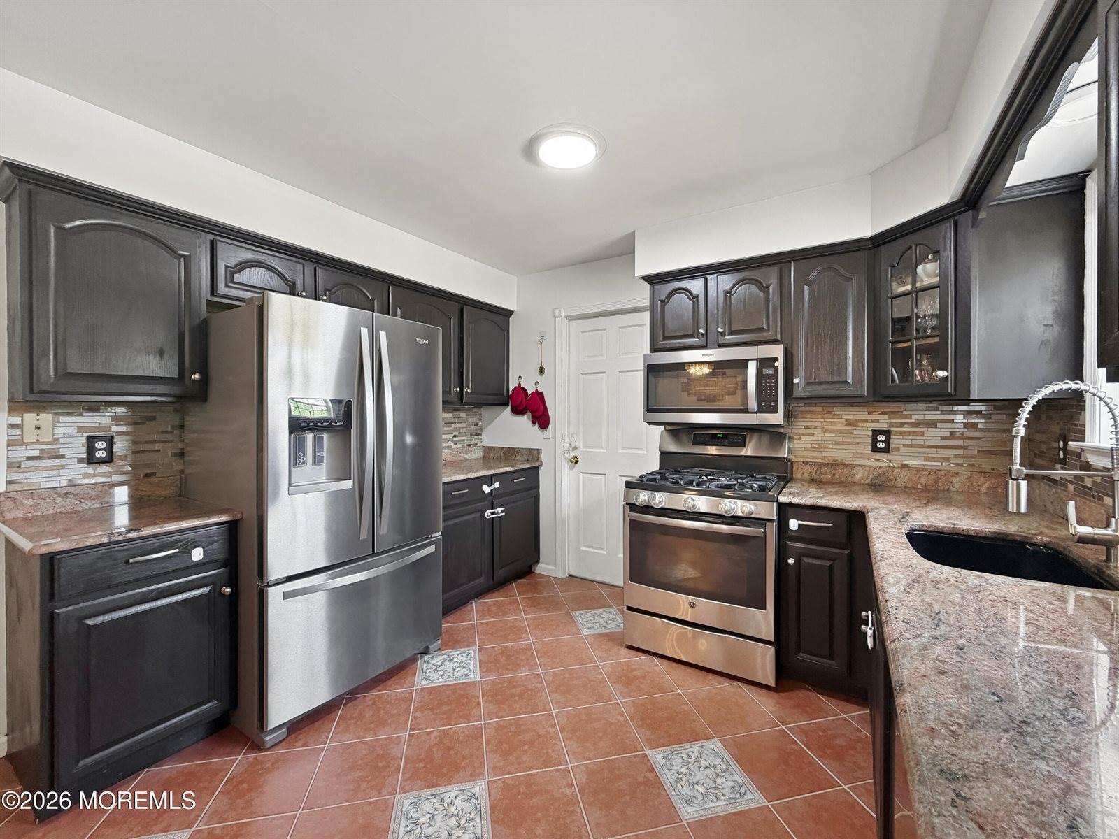 90 Haines Street, Lanoka Harbor, NJ 08734