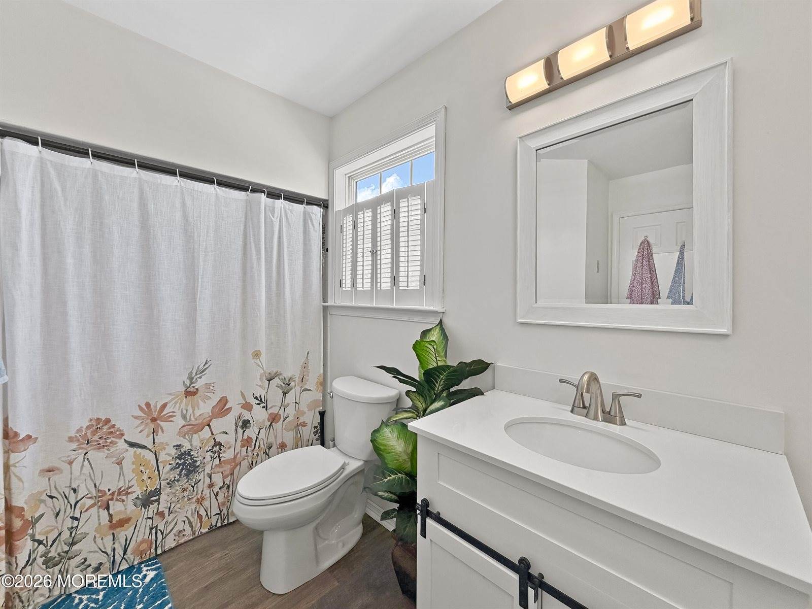 90 Haines Street, Lanoka Harbor, NJ 08734
