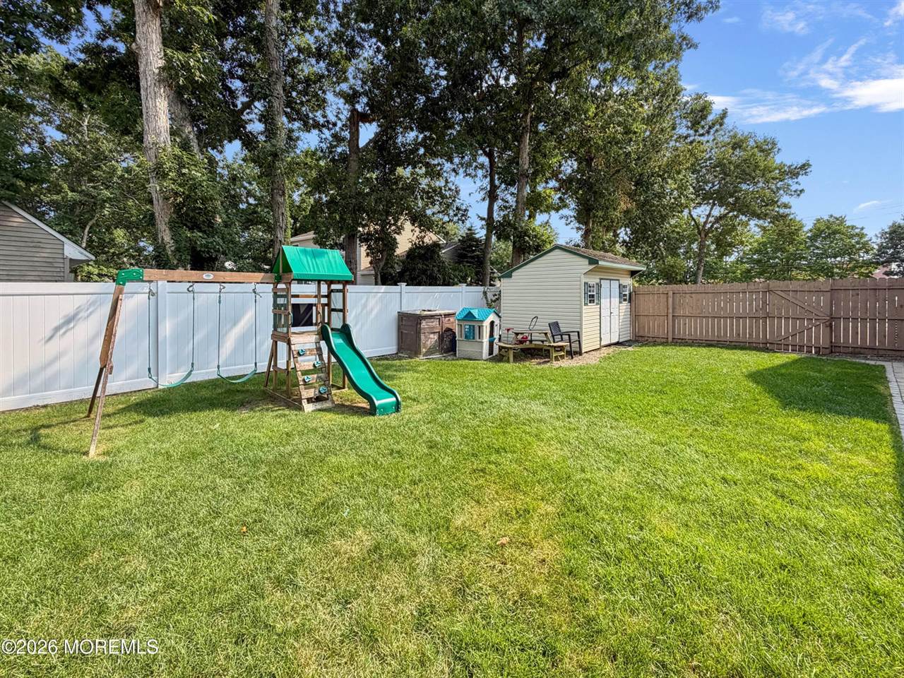 90 Haines Street, Lanoka Harbor, NJ 08734