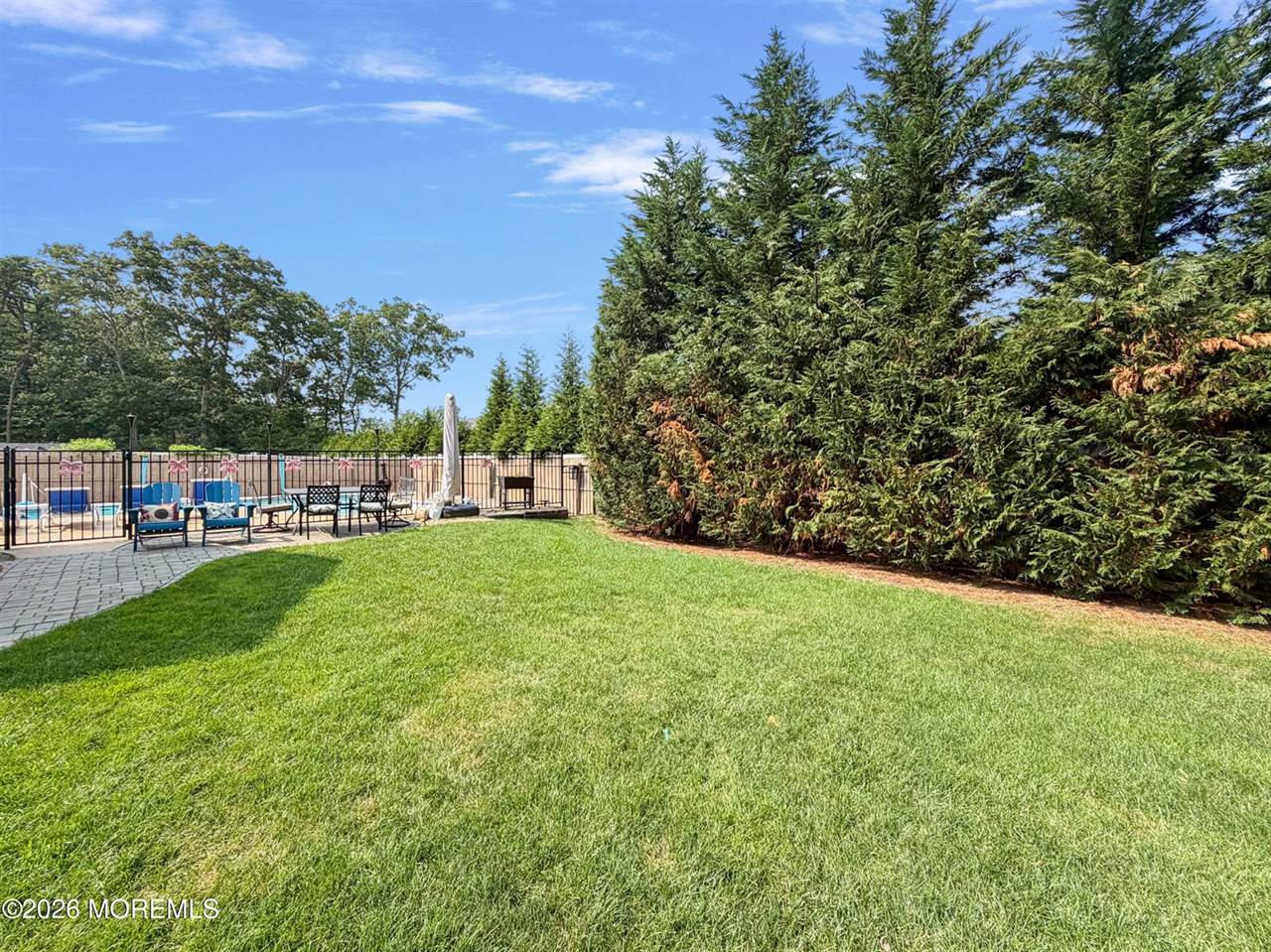 90 Haines Street, Lanoka Harbor, NJ 08734