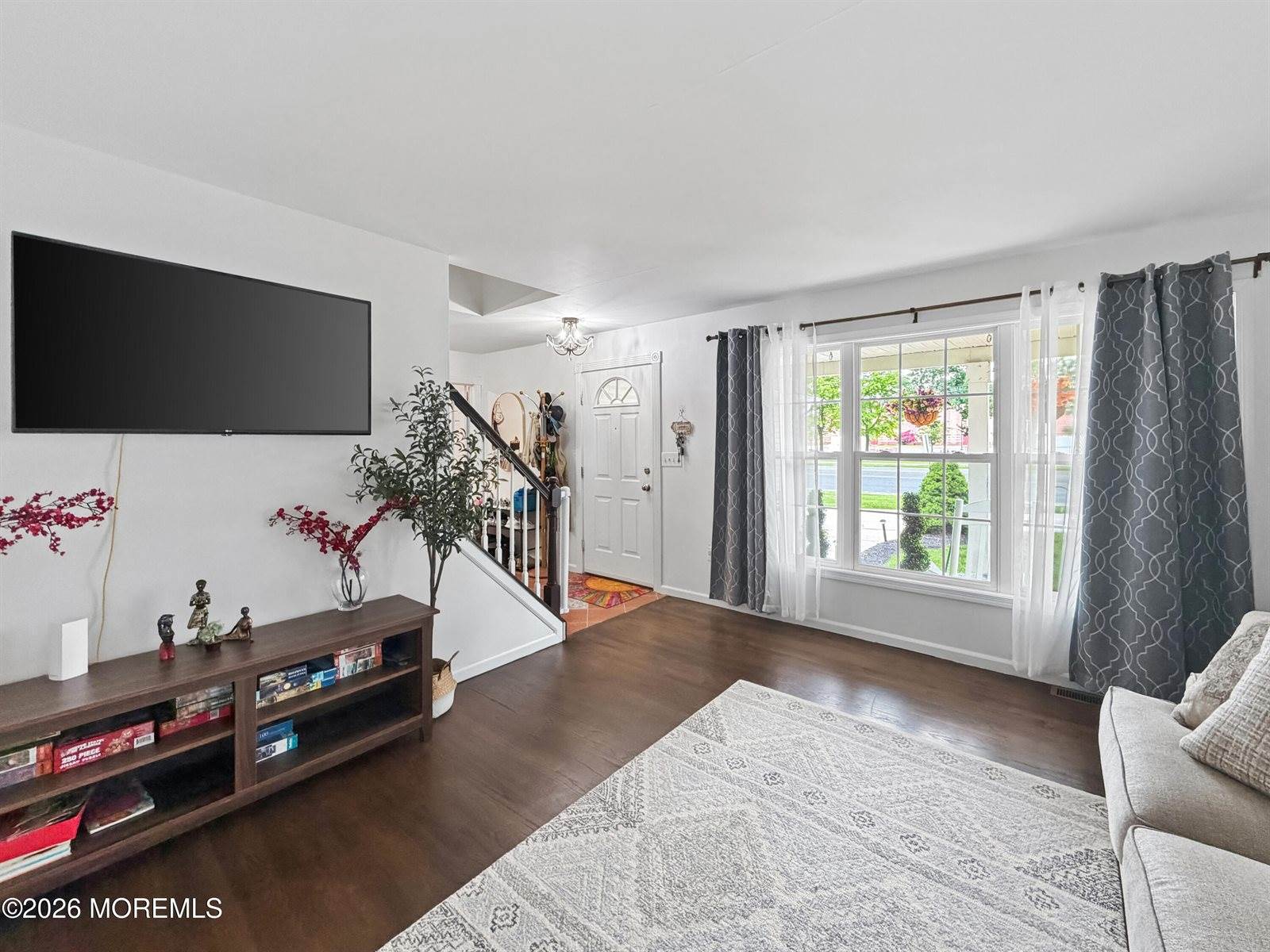 90 Haines Street, Lanoka Harbor, NJ 08734