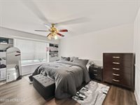90 Haines Street, Lanoka Harbor, NJ 08734
