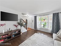 90 Haines Street, Lanoka Harbor, NJ 08734