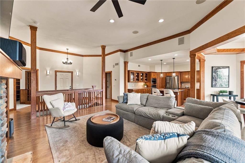 10230 Marion Street, Lenexa, KS 66220
