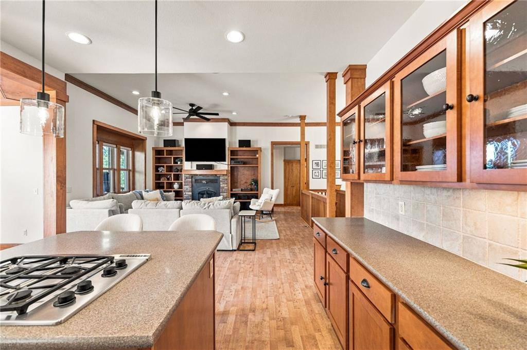 10230 Marion Street, Lenexa, KS 66220