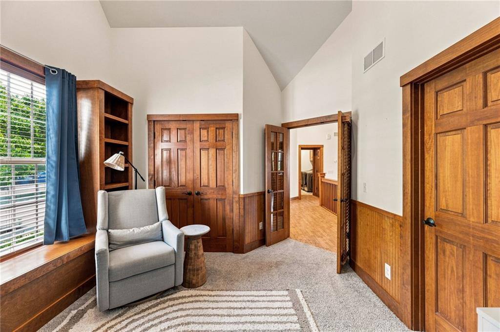10230 Marion Street, Lenexa, KS 66220