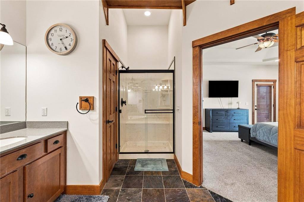 10230 Marion Street, Lenexa, KS 66220