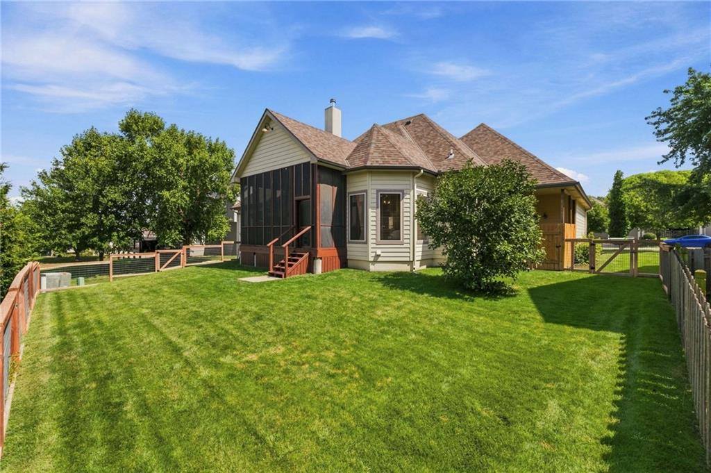 10230 Marion Street, Lenexa, KS 66220