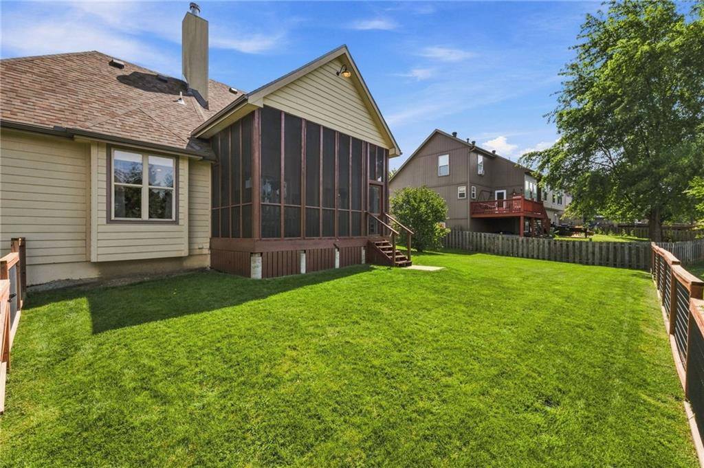 10230 Marion Street, Lenexa, KS 66220