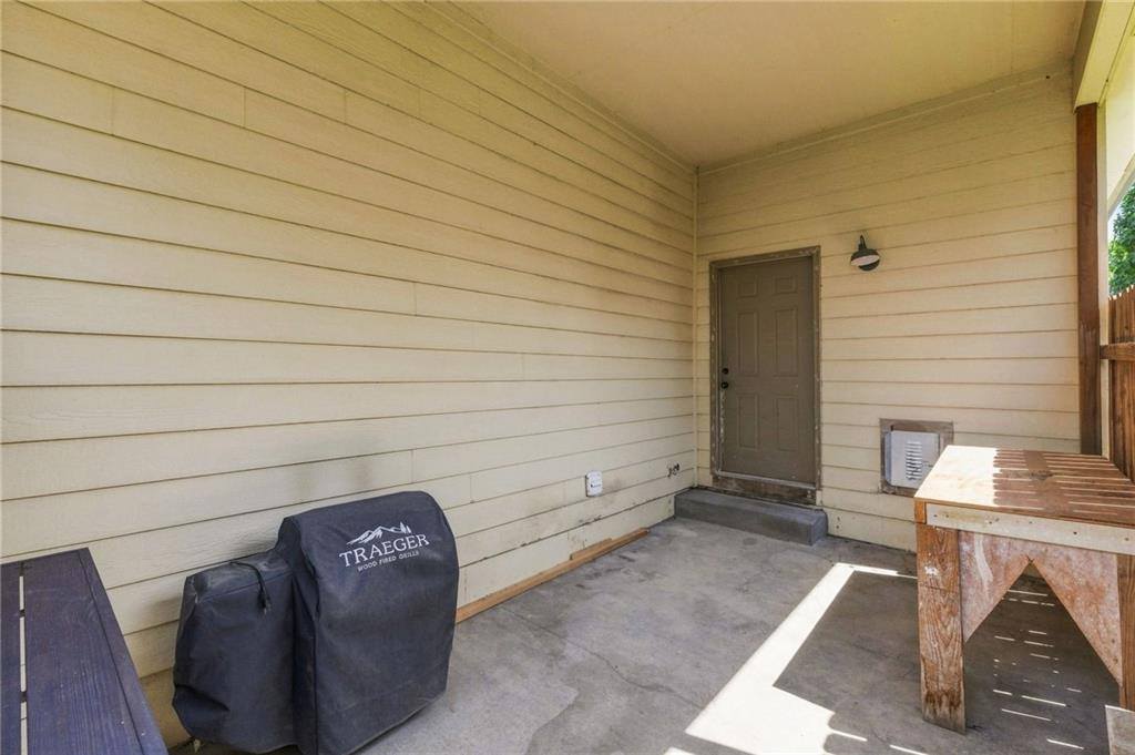 10230 Marion Street, Lenexa, KS 66220