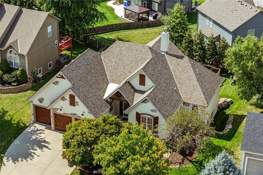 10230 Marion Street, Lenexa, KS 66220