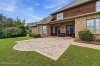 553 Twin Cedars Drive, Madison, MS 39110