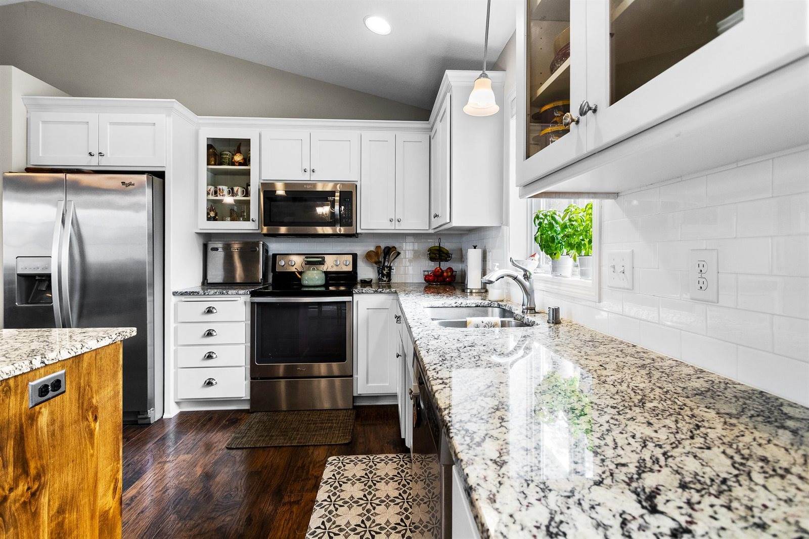 13190 10th Circle South, Zimmerman, MN 55398