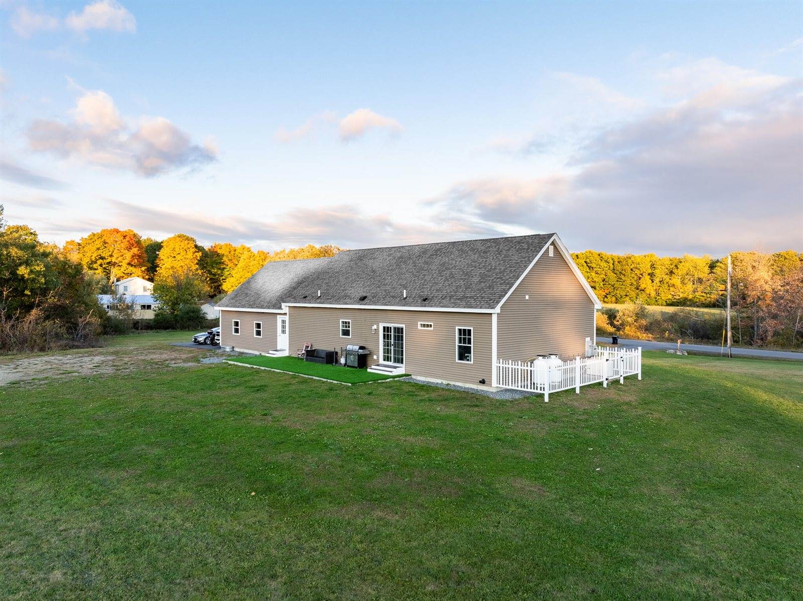 312 Kittredge Road, Bangor, ME 04401