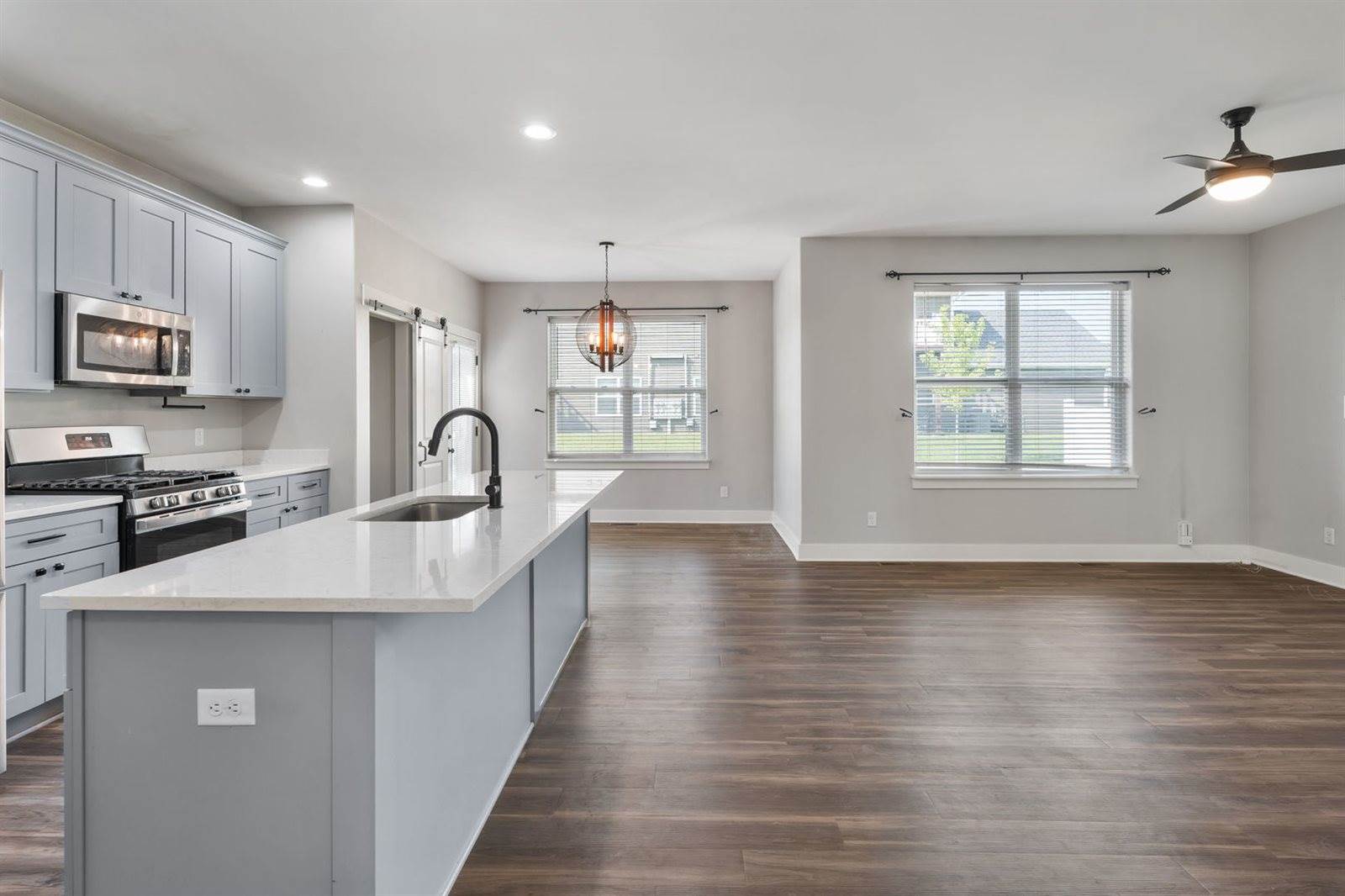 3044 Mary Leigh Drive, Bettendorf, IA 52722