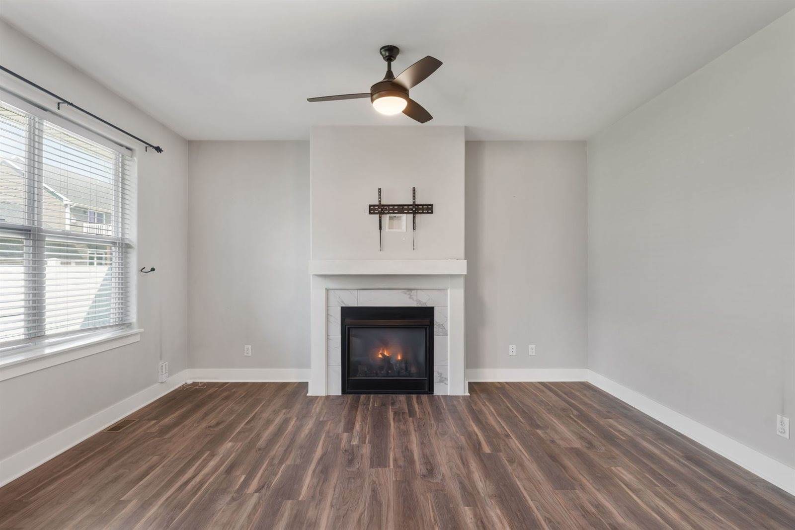3044 Mary Leigh Drive, Bettendorf, IA 52722