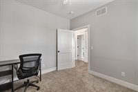 3044 Mary Leigh Drive, Bettendorf, IA 52722