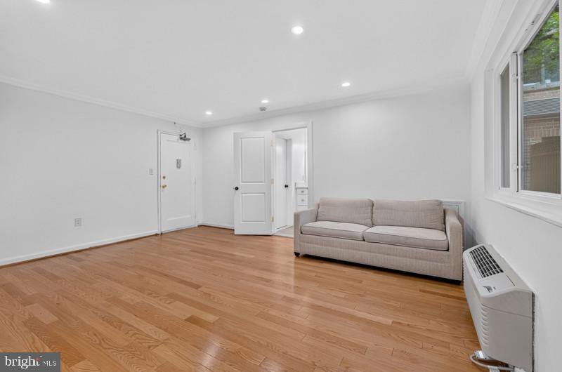 4114 NW Davis Place, Washington, DC 20007