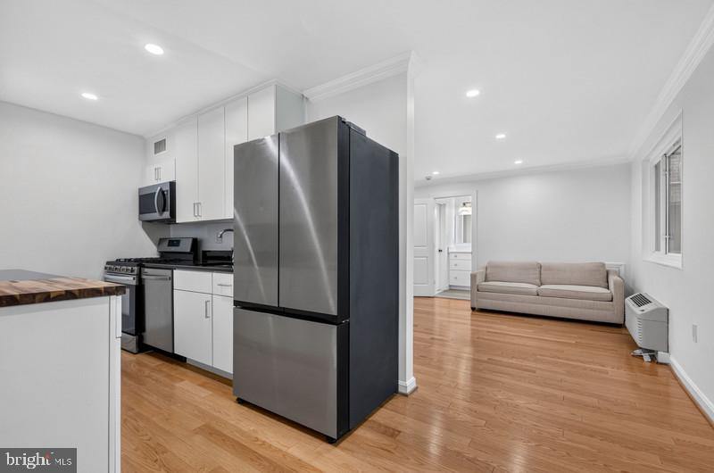 4114 NW Davis Place, Washington, DC 20007