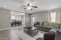 213 Meda Road, Duson, LA 70529