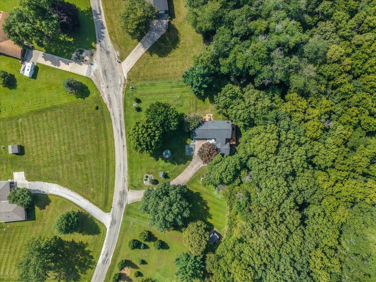 15 Valley View Drive, Blue Grass, IA 52726