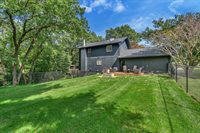 15 Valley View Drive, Blue Grass, IA 52726