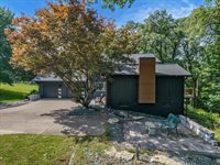 15 Valley View Drive, Blue Grass, IA 52726