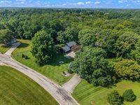 15 Valley View Drive, Blue Grass, IA 52726