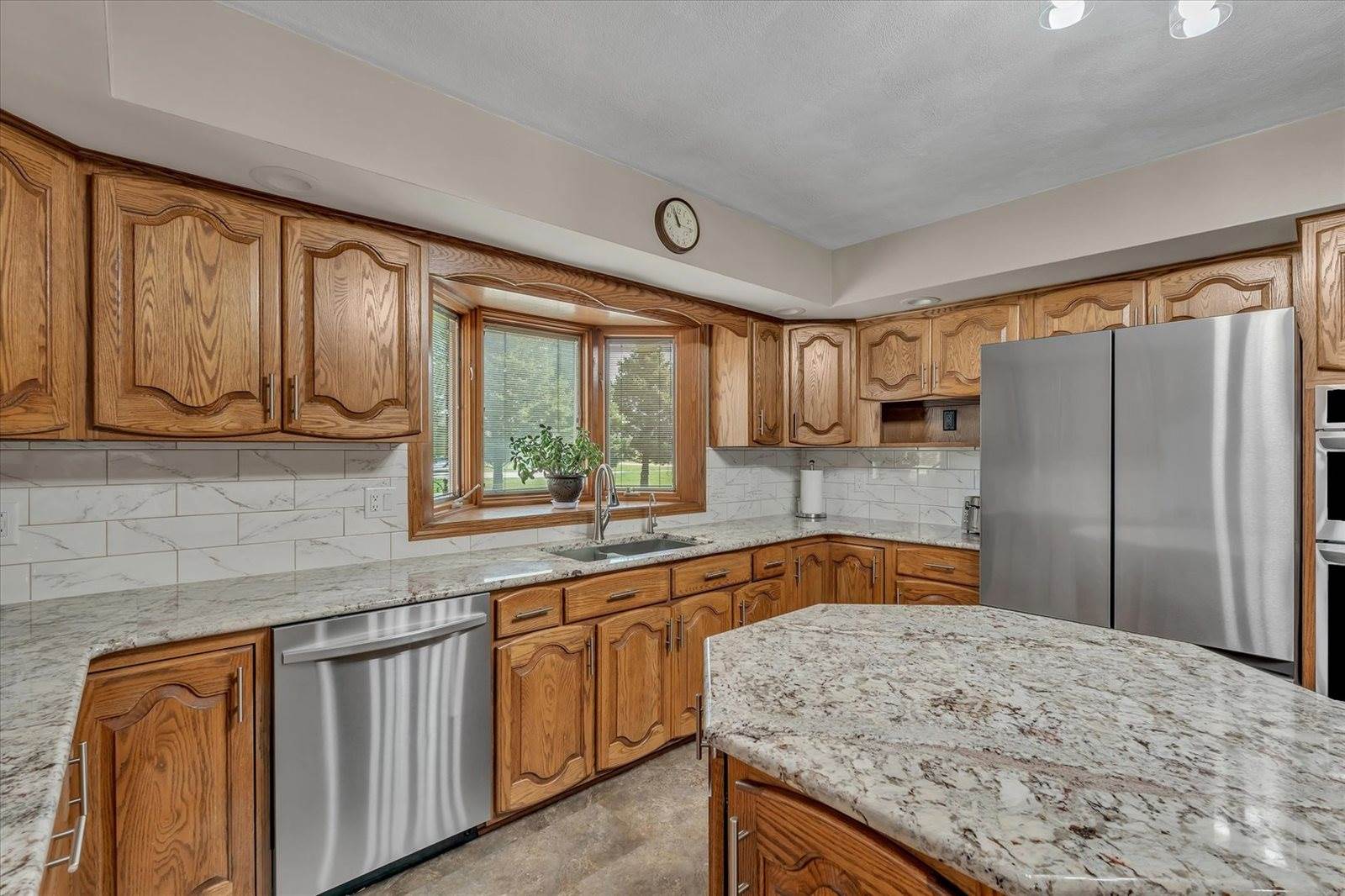 9628 228th Street North, Port Byron, IL 61275