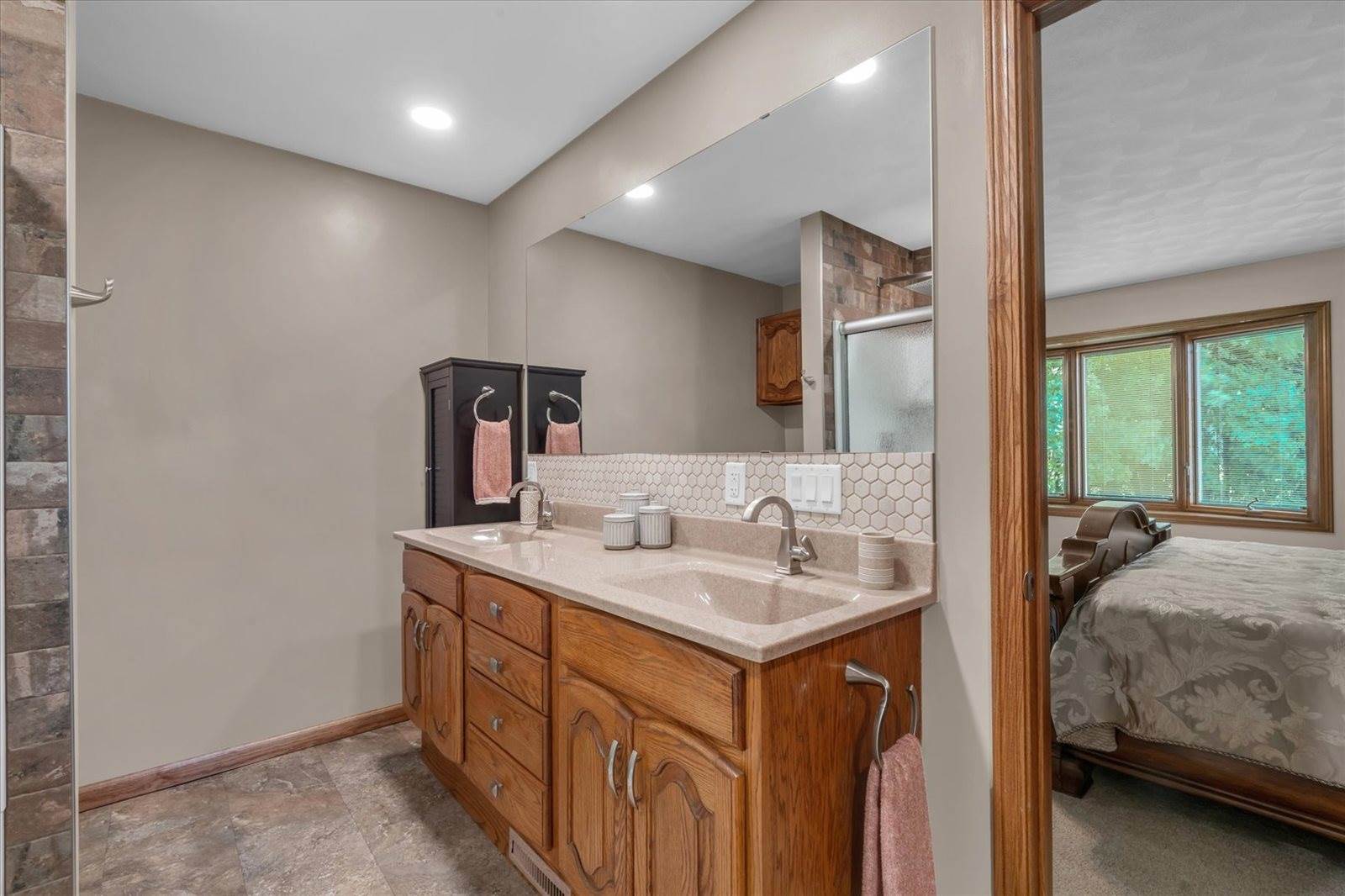 9628 228th Street North, Port Byron, IL 61275