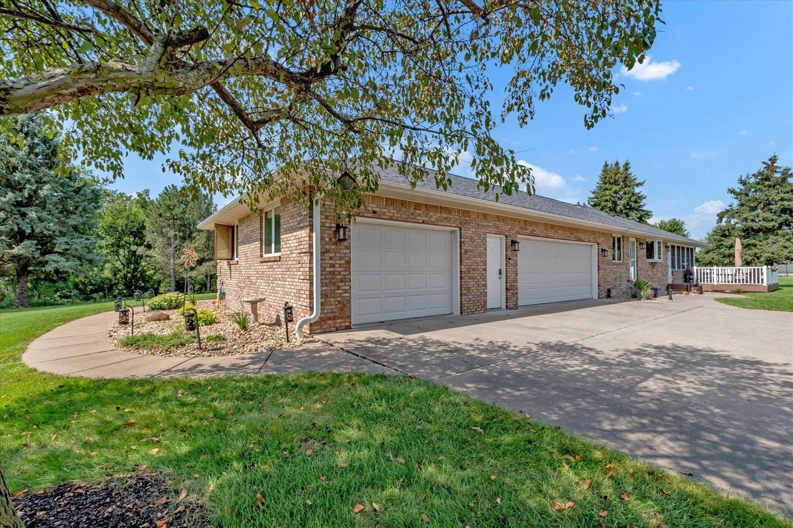 9628 228th Street North, Port Byron, IL 61275
