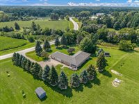 9628 228th Street North, Port Byron, IL 61275