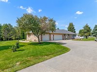 9628 228th Street North, Port Byron, IL 61275