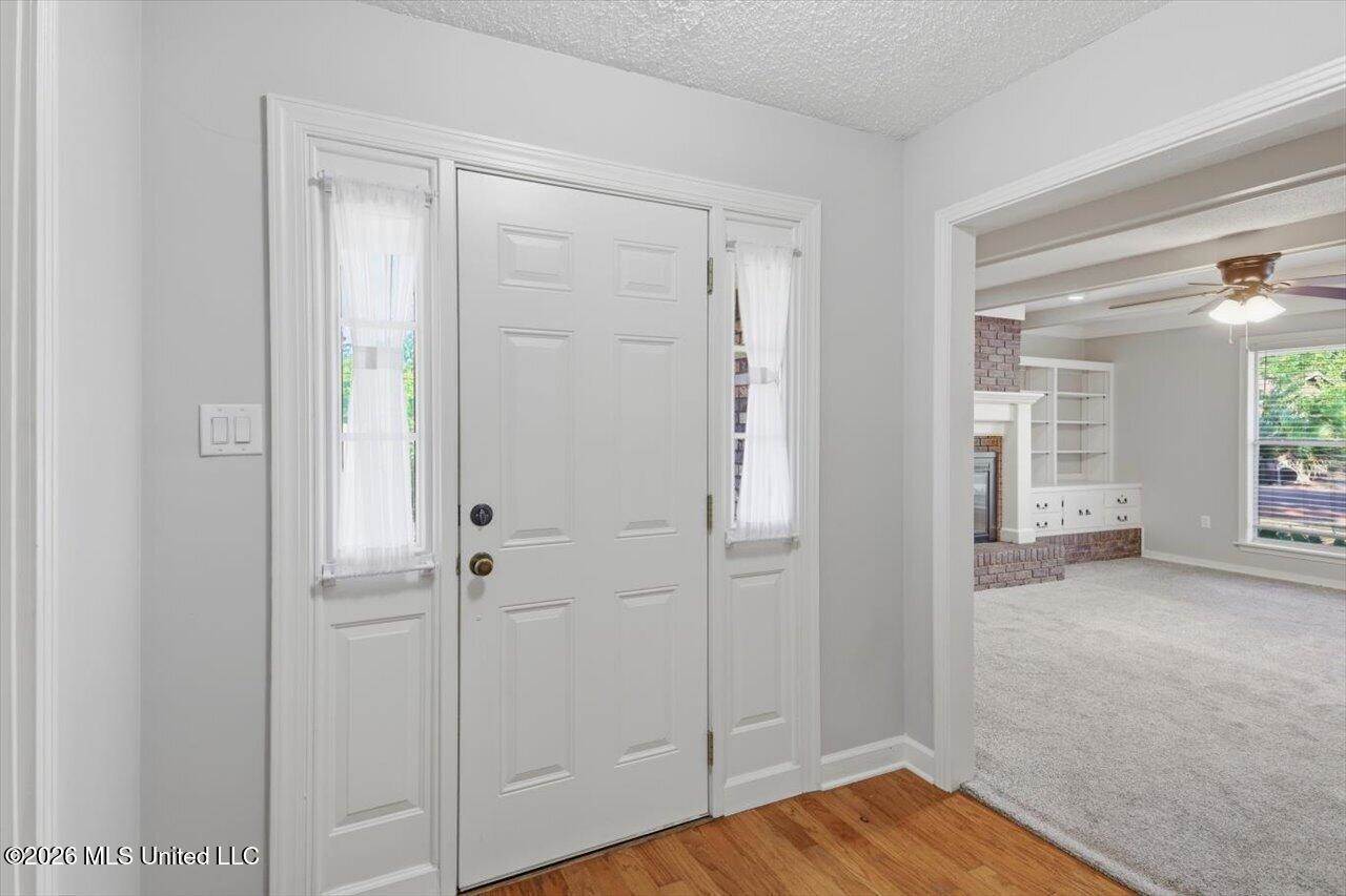 110 Van Doren Drive, Pearl, MS 39208