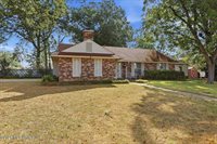 110 Van Doren Drive, Pearl, MS 39208
