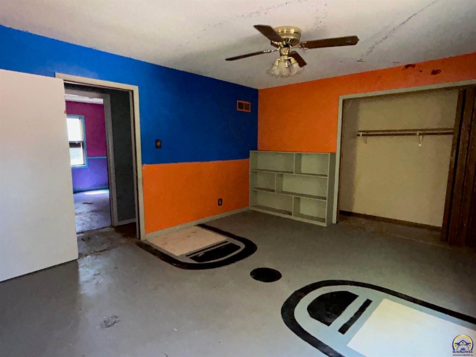 1166 SW Randolph AVE, Topeka, KS 66604