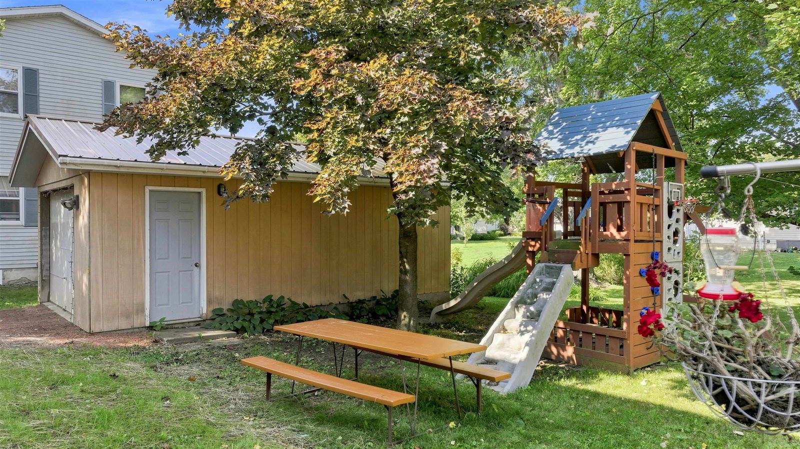 10549 - 10557 North Road, Auburndale, WI 54412