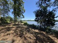 000 Highgate Lane, Gloucester, VA 23061