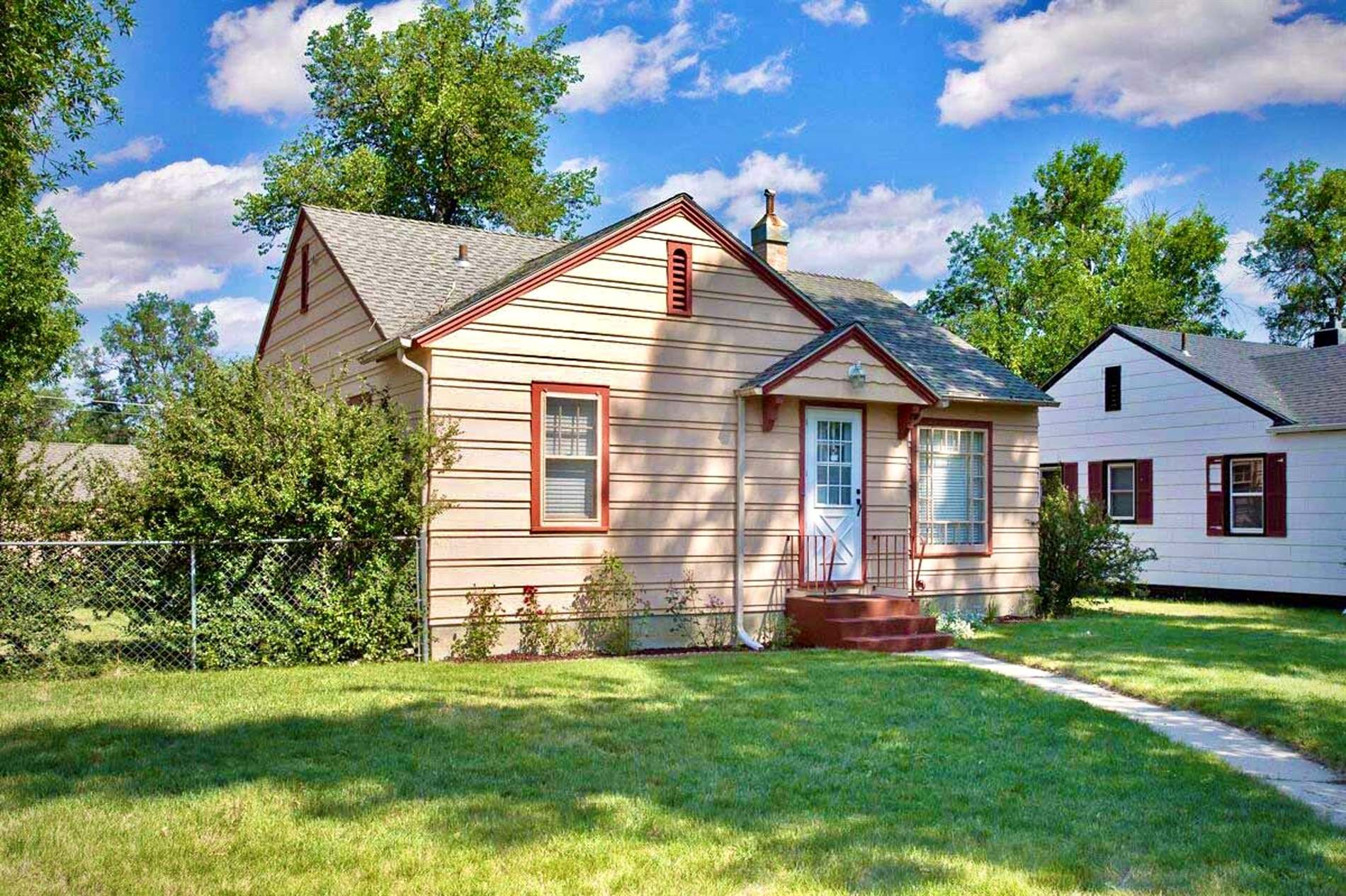 519 3rd Ave