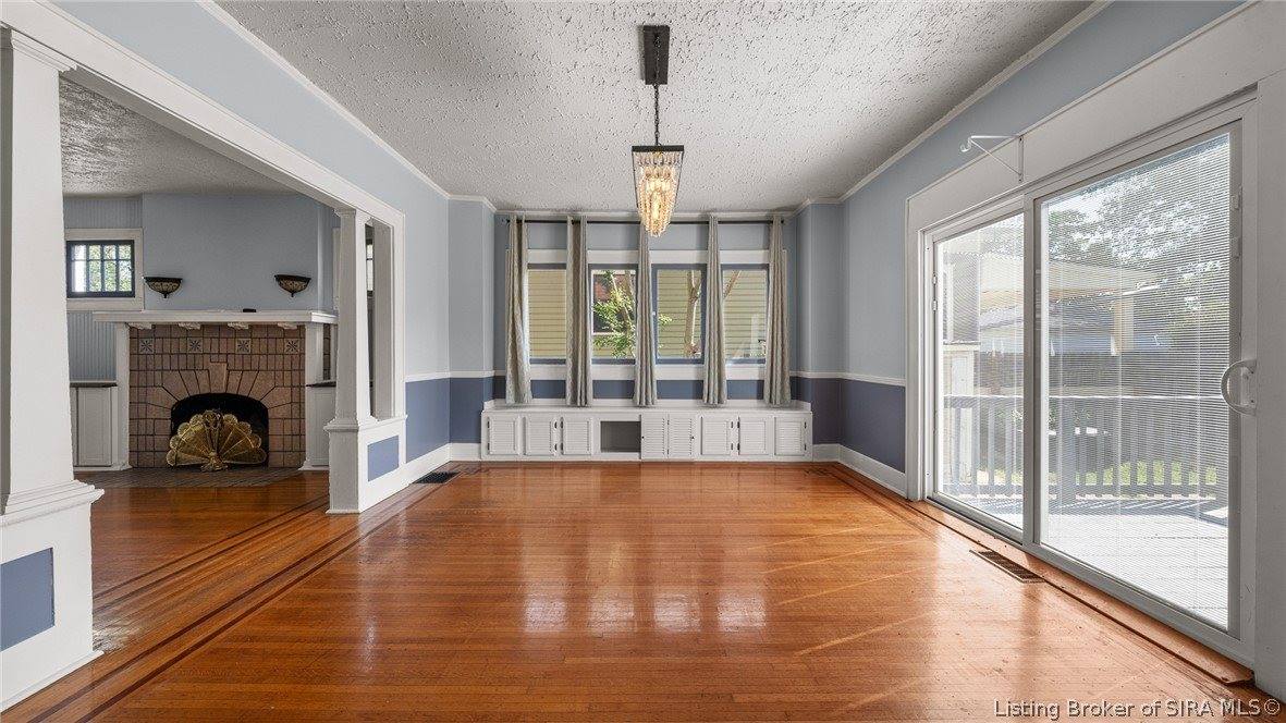 1602 Shelby Place, New Albany, IN 47150